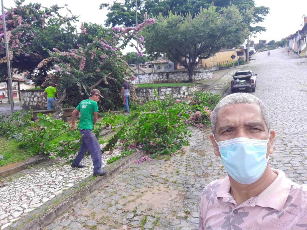 Camacã: Prefeitura mobiliza equipes após fortes chuvas que caíram na cidade